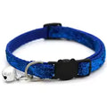 Collar ajustable para gatos con cascabel y diseño colorido